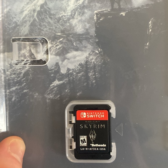 The Elder Scrolls V: Skyrim - Nintendo Switch - Picture 3 of 3